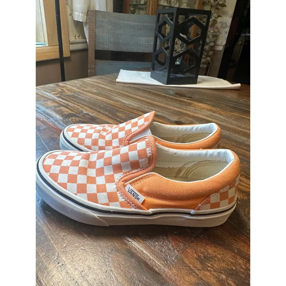 Vans actual rendering home